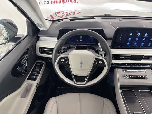 New 2025 Lincoln Aviator Reserve w/ Jet Appearance Package image 10