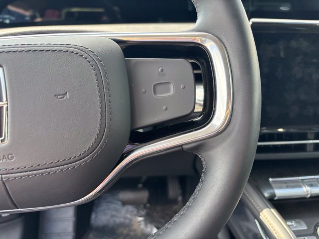 New 2026 Lincoln Nautilus Premier w/ Jet Appearance Package AWD/4WD image 17