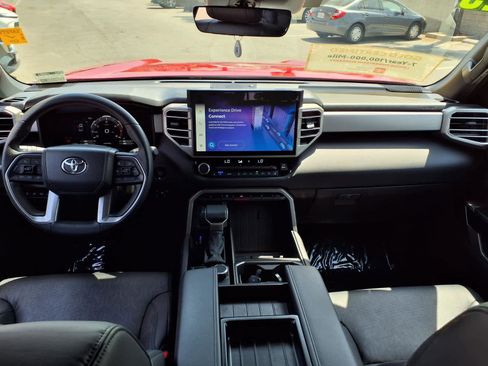 Certified 2025 Toyota Tundra Limited AWD/4WD image 15