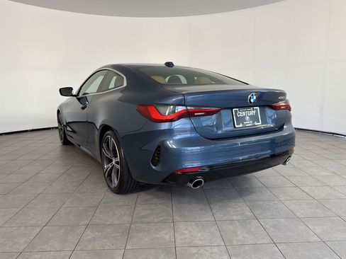Used 2024 BMW 430i Coupe w/ Convenience Package RWD image 3