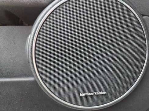 Used 2013 Mercedes-Benz C 300 4MATIC Sedan image 26