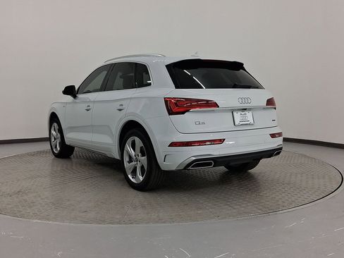 Used 2022 Audi Q5 2.0T Premium Plus w/ Premium Plus Package image 3