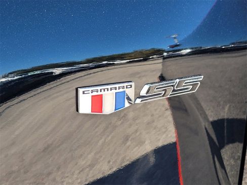 Used 2023 Chevrolet Camaro SS image 11