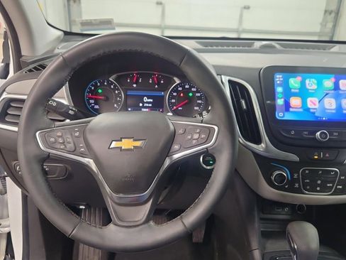 Used 2024 Chevrolet Equinox LT image 9