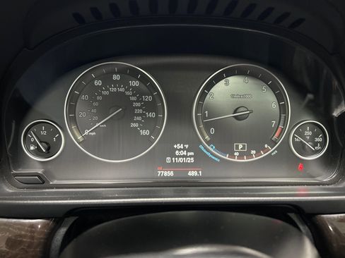 Used 2014 BMW 528i Sedan image 17