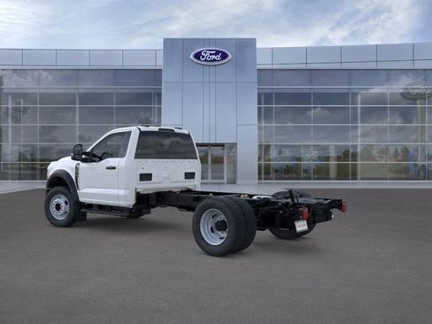 New 2025 Ford F450 XL w/ XL Chrome Package image 4