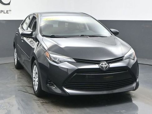 Used 2018 Toyota Corolla LE w/ Body Protection Package FWD image 49