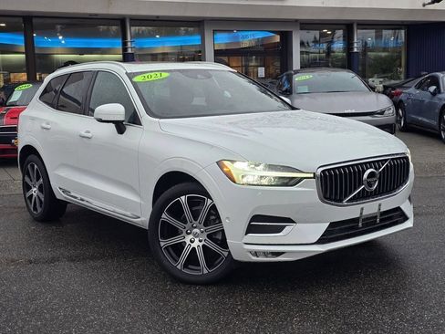 Used 2021 Volvo XC60 T5 Inscription w/ Advanced Package AWD/4WD image 2