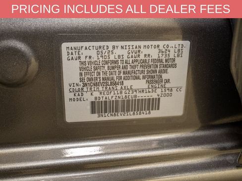 Used 2025 Nissan Versa SV FWD image 19