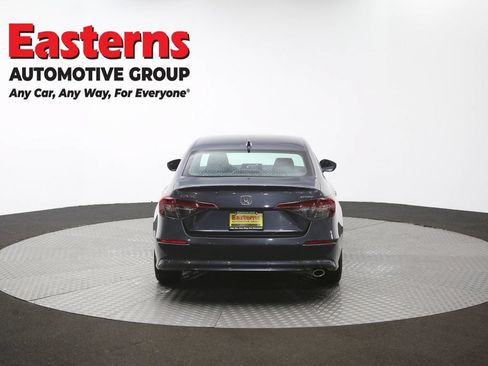 Used 2025 Honda Civic Sport image 35
