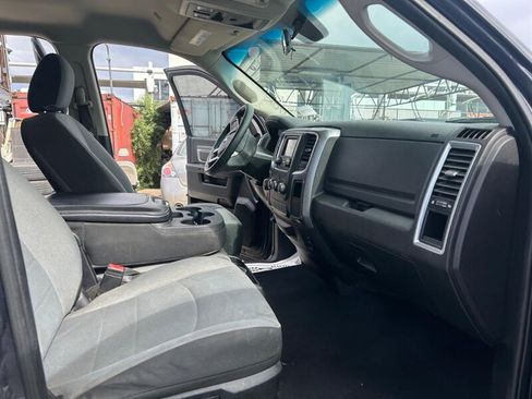 Used 2021 RAM 1500 Classic SLT AWD/4WD image 17