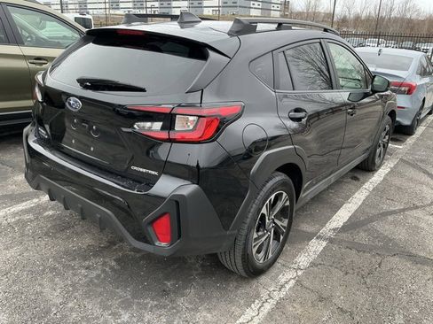 Used 2024 Subaru Crosstrek 2.0i Premium image 5