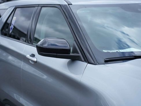 Certified 2023 Ford Explorer XLT w/ Equipment Group 202A image 9