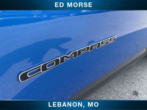 Used 2025 Jeep Compass Limited AWD/4WD image 31