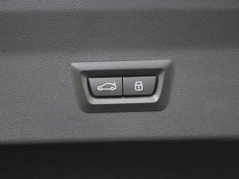 Used 2023 BMW X4 M40i AWD/4WD image 42
