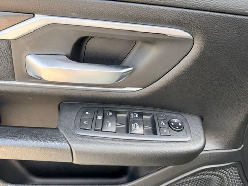 Used 2020 RAM 1500 Big Horn AWD/4WD image 20