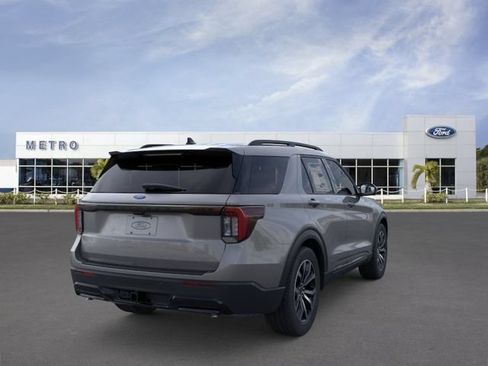 New 2026 Ford Explorer ST-Line RWD image 8
