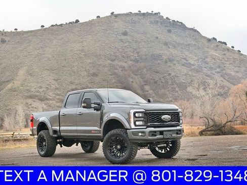New 2026 Ford F250 Lariat w/ Black Appearance Package AWD/4WD image 9