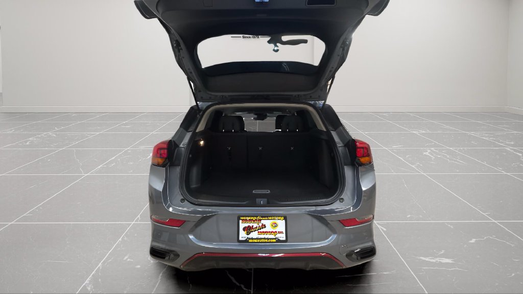 Used 2022 Buick Encore GX Preferred w/ Sport Touring Package FWD image 16