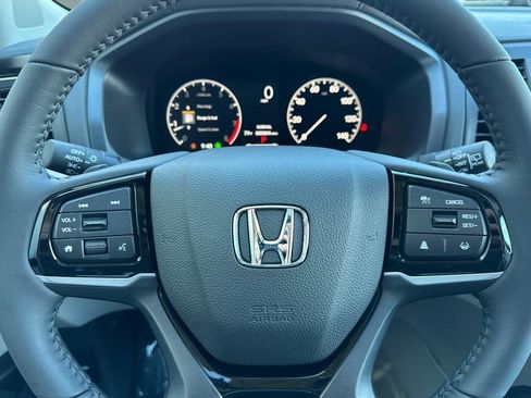 New 2026 Honda Odyssey Touring image 16
