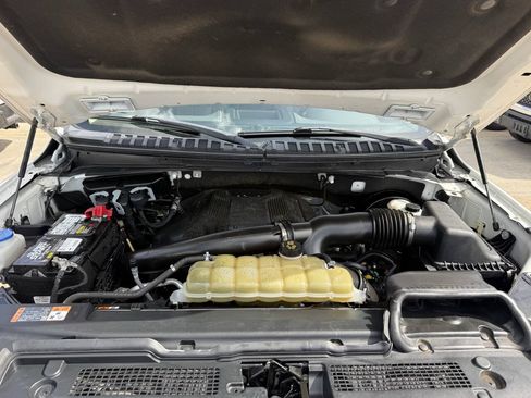 Used 2020 Ford Expedition XLT w/ Equipment Group 202A RWD image 36