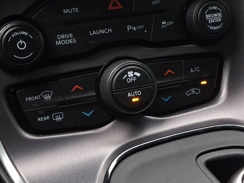 Used 2020 Dodge Challenger R/T Scat Pack w/ Scat Pack Stripe image 16