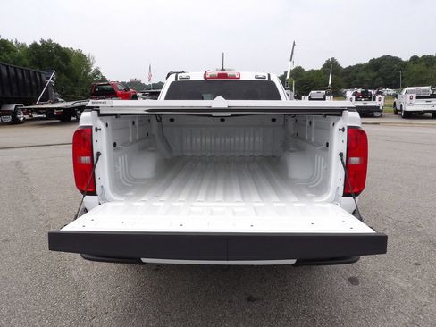 Used 2022 Chevrolet Colorado LT w/ Fleet Safety Package RWD image 40