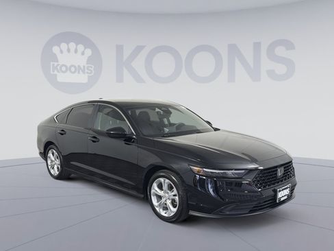 Used 2024 Honda Accord LX image 10