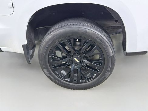 Used 2020 Chevrolet Silverado 1500 Custom w/ Custom Value Package RWD image 29