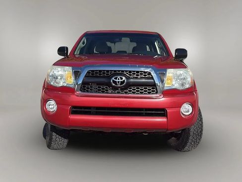 Used 2011 Toyota Tacoma 4x4 Double Cab w/ SR5 Pkg #2 image 2