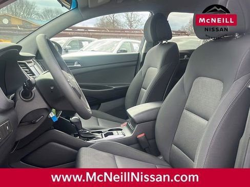 Used 2017 Hyundai Tucson SE image 15