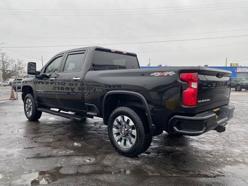 Used 2023 Chevrolet Silverado 2500 Custom w/ Gooseneck/5TH Wheel Package image 7