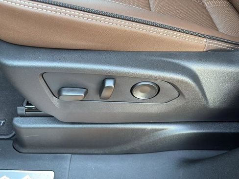 New 2025 Chevrolet Tahoe High Country w/ Sun And Tow Package image 17