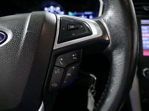 Used 2013 Ford Fusion SE FWD image 28