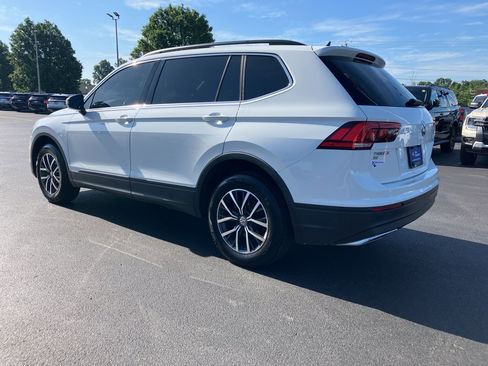 Used 2019 Volkswagen Tiguan SE AWD/4WD image 4