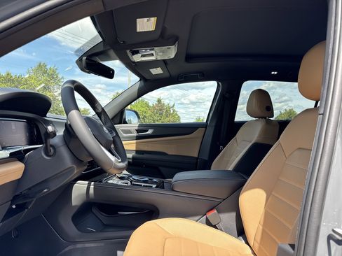 New 2026 Volkswagen Atlas Cross Sport SEL R-Line image 12