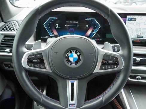 Certified 2023 BMW X7 M60i w/ Executive Package image 18