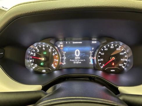 Used 2024 Jeep Compass Limited w/ Sun and Sound Group image 25