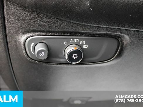 Used 2018 Chevrolet Equinox LT FWD image 31
