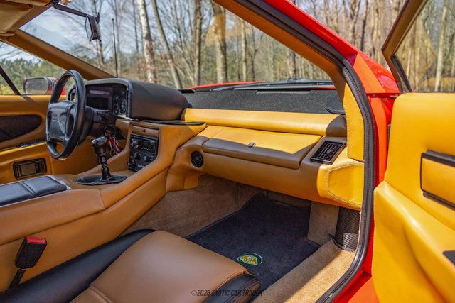 Used 1991 Lotus Esprit SE RWD image 25