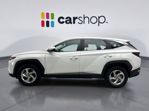 Used 2024 Hyundai Tucson SE image 2