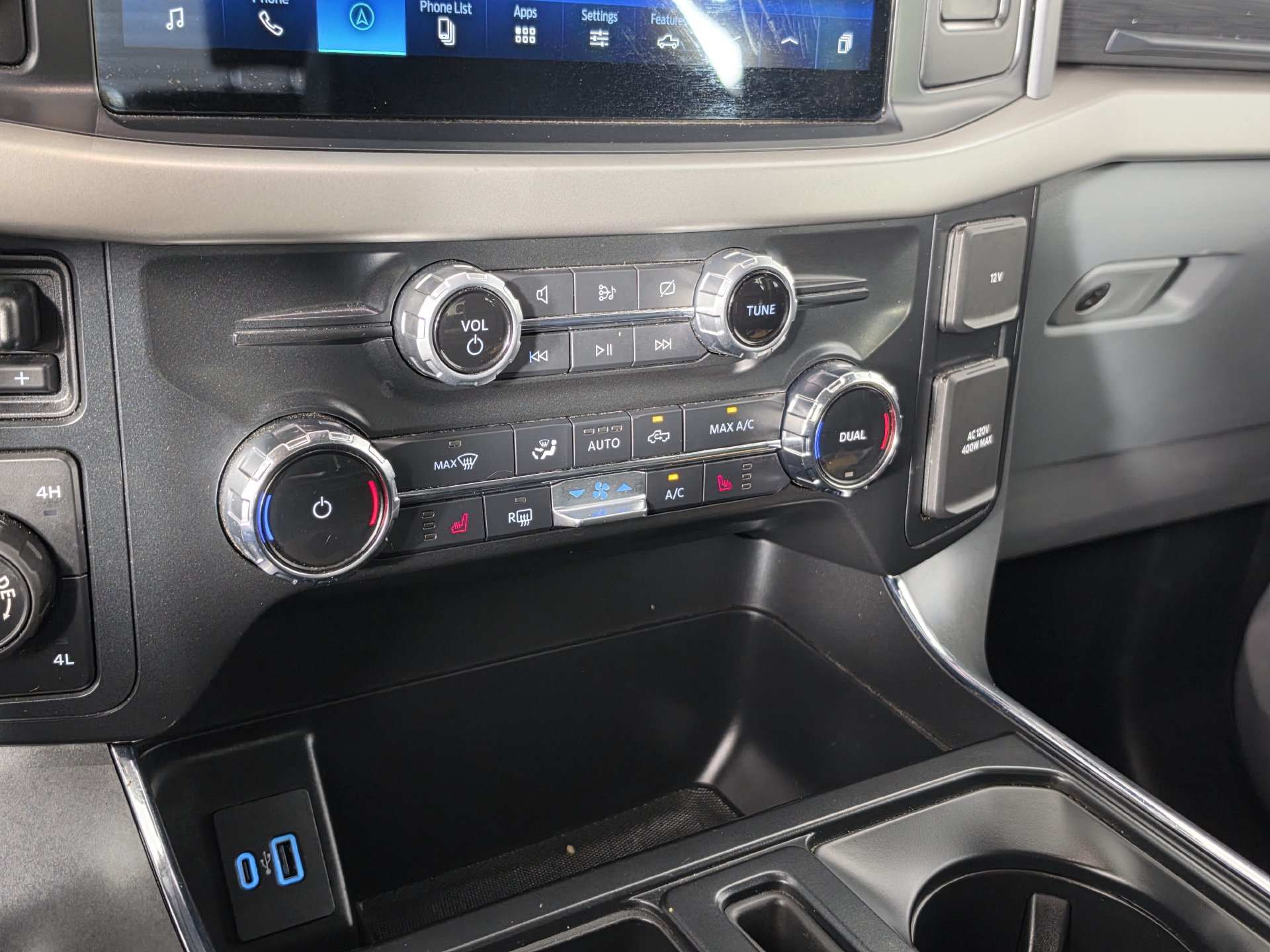 Used 2022 Ford F150 XLT w/ Equipment Group 302A High AWD/4WD image 16