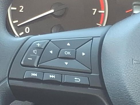 New 2025 Nissan Sentra S image 17