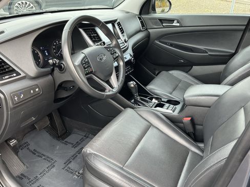 Used 2017 Hyundai Tucson Limited image 9