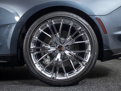 Used 2023 Chevrolet Camaro ZL1 RWD image 18