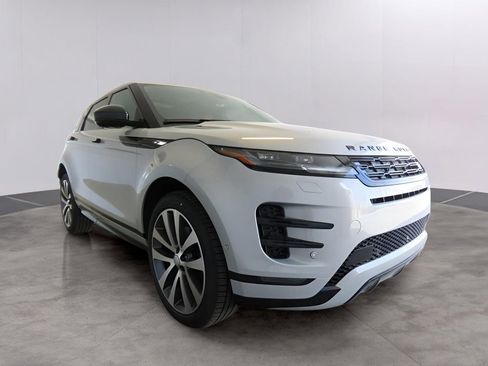 Used 2026 Land Rover Range Rover Evoque Dynamic SE image 3