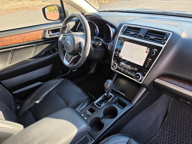 Used 2019 Subaru Outback 2.5i Limited AWD/4WD image 10