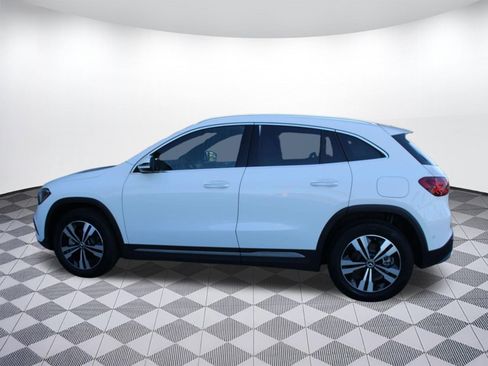 Used 2026 Mercedes-Benz GLA 250 image 2