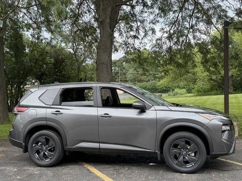 New 2026 Nissan Rogue SV w/ Cold Weather Package FWD image 5