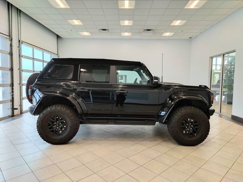 Used 2024 Ford Bronco Raptor AWD/4WD image 2